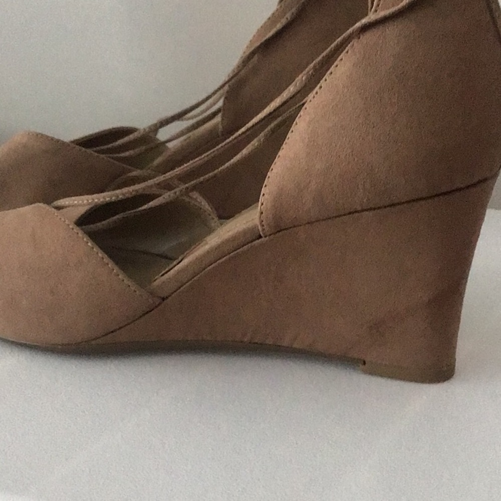 Nude tan wedge ankle wrap shoes 8 - Picture 5 of 11